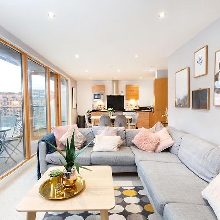 Cartier House At The Leeds Dock Appartement Buitenkant foto