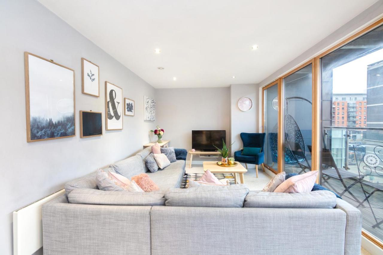 Cartier House At The Leeds Dock Appartement Buitenkant foto