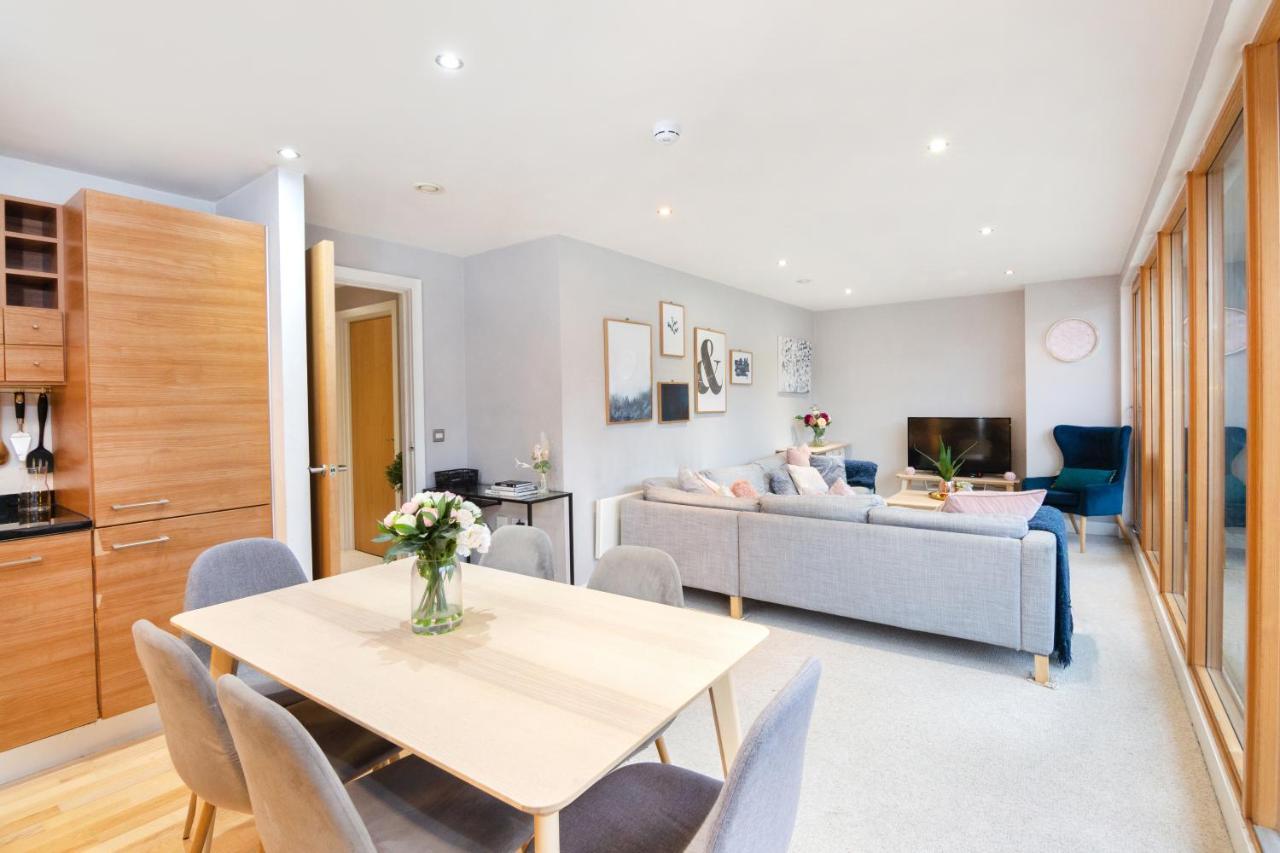 Cartier House At The Leeds Dock Appartement Buitenkant foto